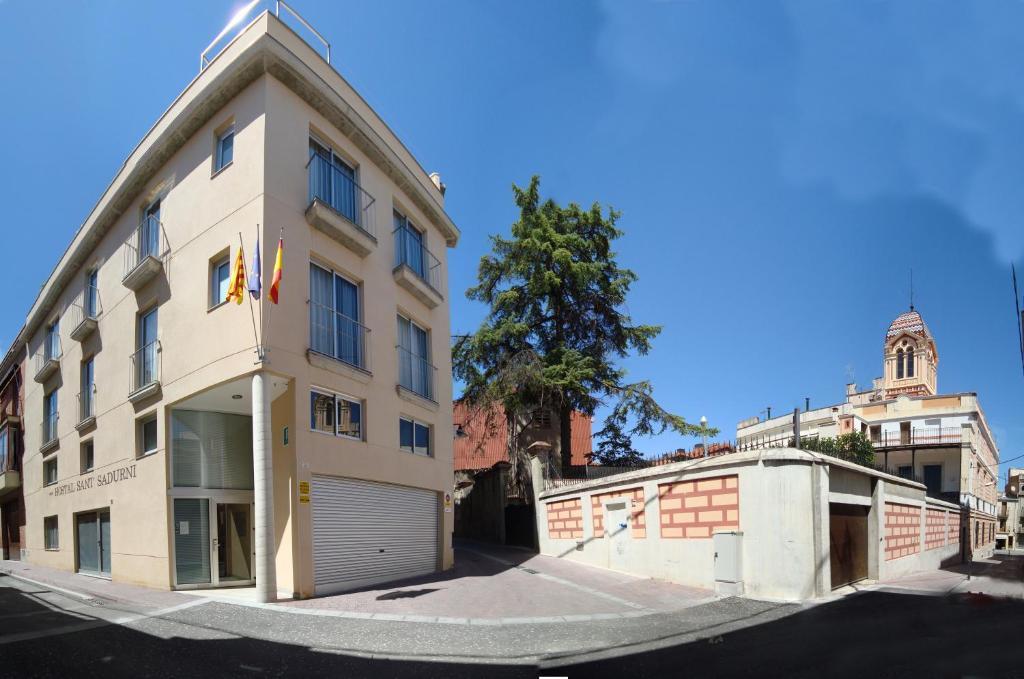 Hostal Sant Sadurni Sant Sadurni d'Anoia Luaran gambar