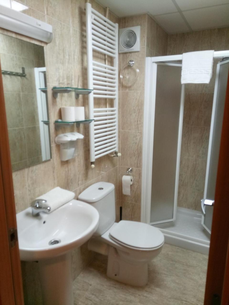 Hostal Sant Sadurni Sant Sadurni d'Anoia Bilik gambar